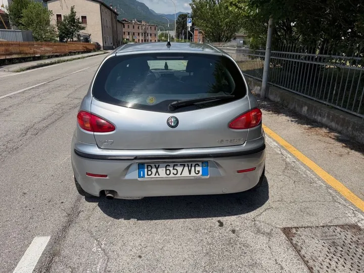 Alfa Romeo 147