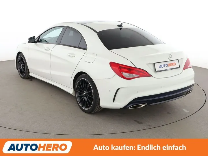 Mercedes-Benz CLA 180