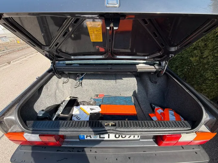 Volvo 740