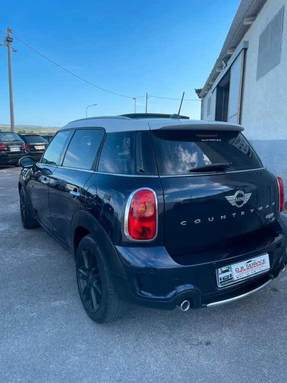MINI Countryman D (Cooper)