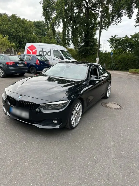 BMW 324
