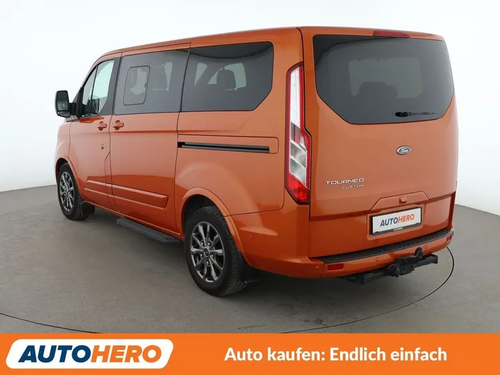 Ford Tourneo Custom