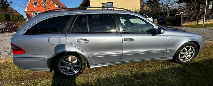 Mercedes-Benz E 280