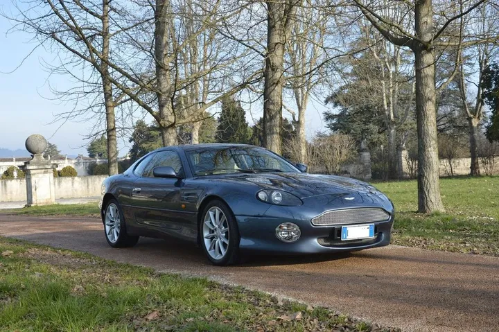 Aston Martin DB