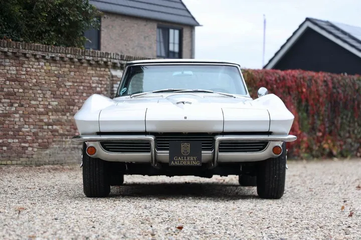 Corvette C2
