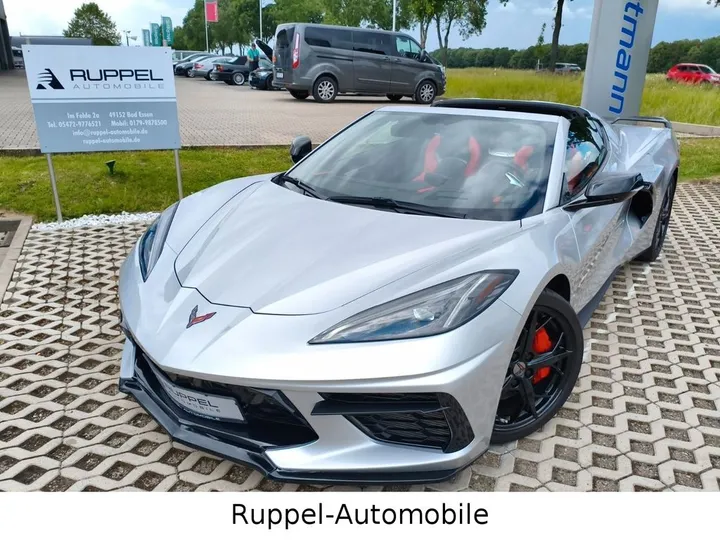 Corvette C8