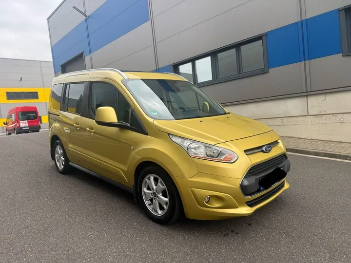 Ford Tourneo