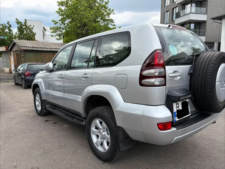 Toyota Land Cruiser