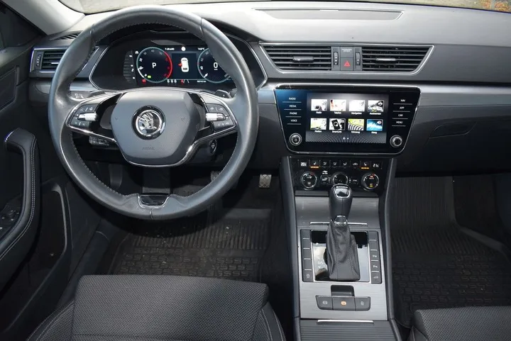 Škoda Superb