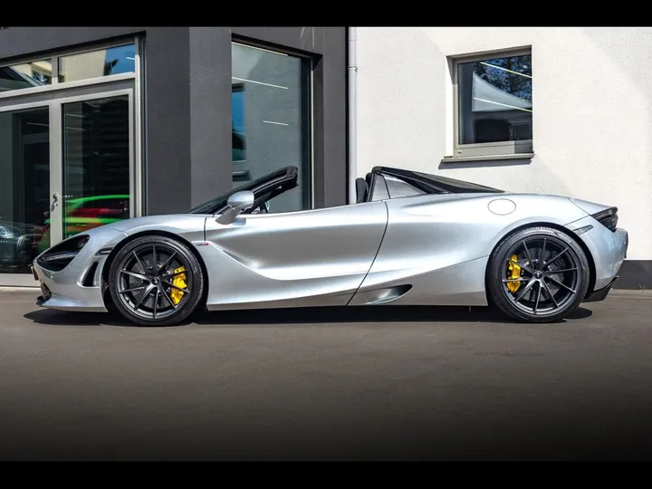 McLaren 720S