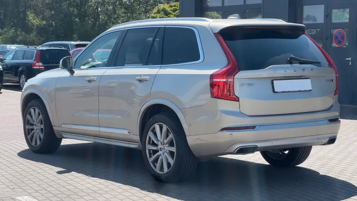 Volvo XC90