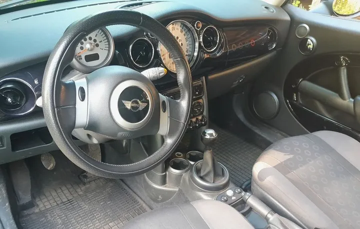 MINI Cooper D