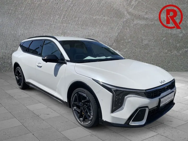 Kia K4