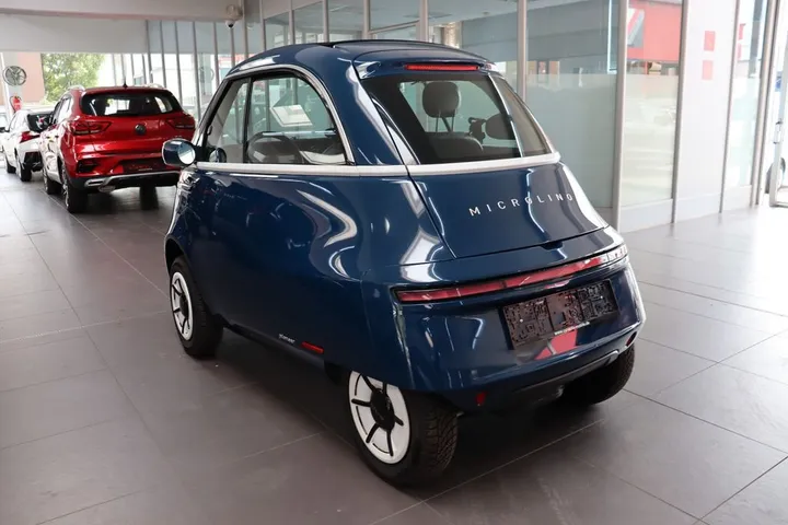 Microlino Pioneer