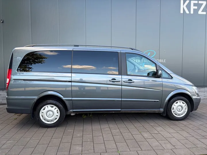 Mercedes-Benz Viano