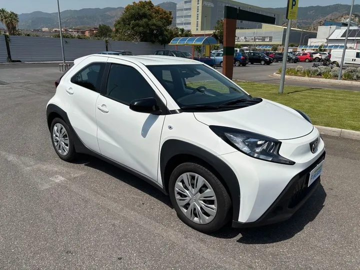 Toyota Aygo (X)