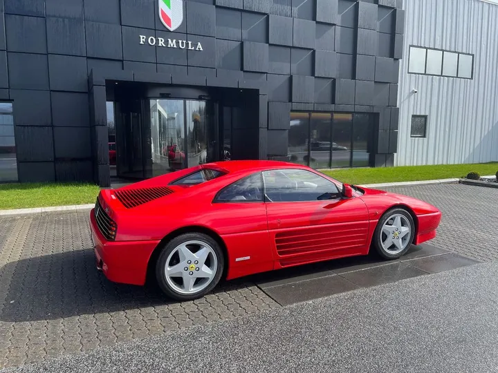 Ferrari 348