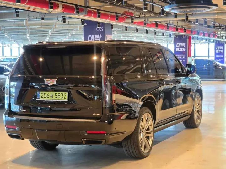 Cadillac Escalade