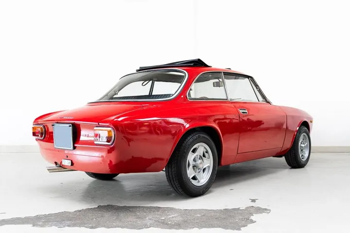 Alfa Romeo GT