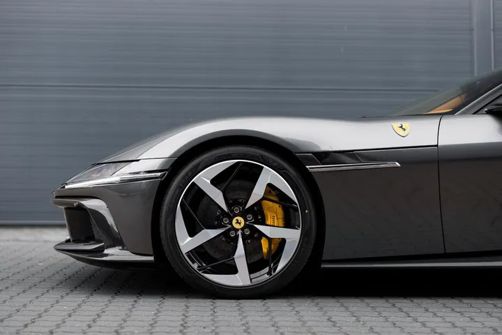 Ferrari 12Cilindri