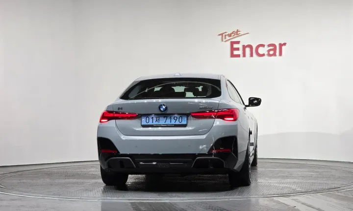 BMW i4