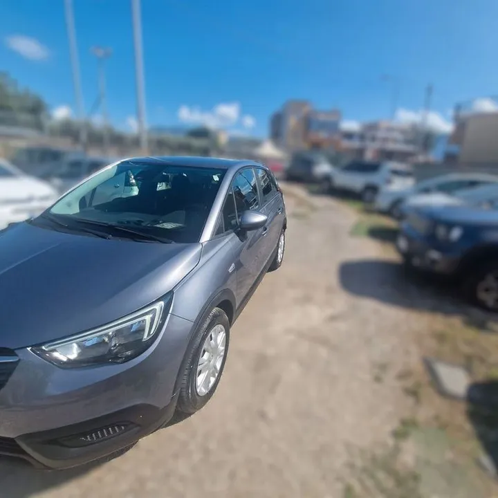 Opel Crossland (X)