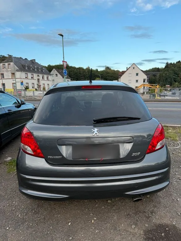 Peugeot 207