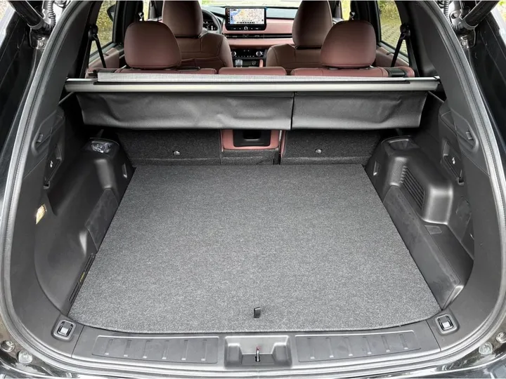 Mitsubishi Plug-in Hybrid Outlander