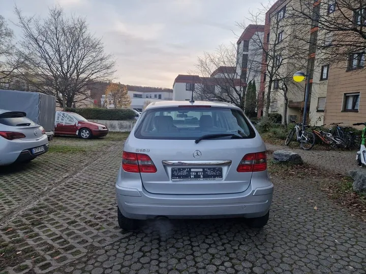 Mercedes-Benz B 150