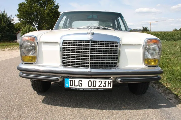 Mercedes-Benz 280
