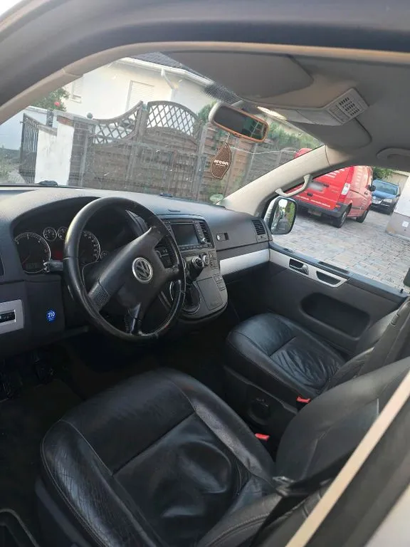 Volkswagen T5 Multivan