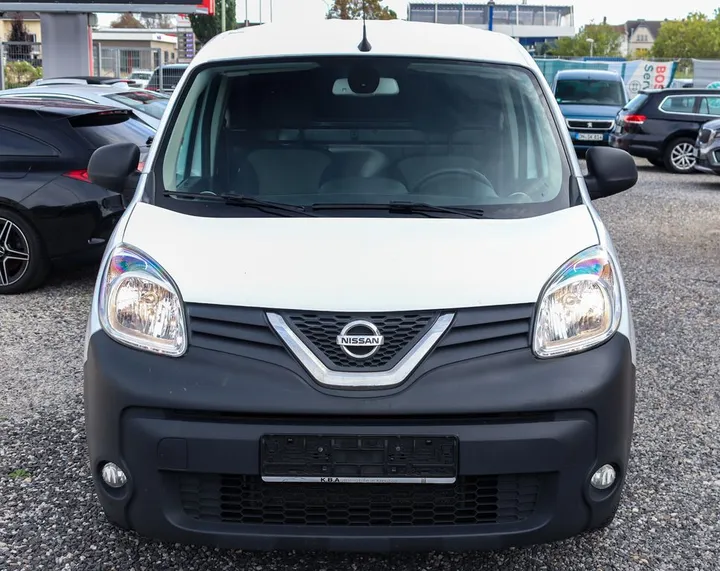 Nissan NV250