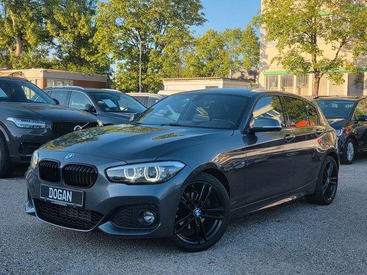 BMW 120