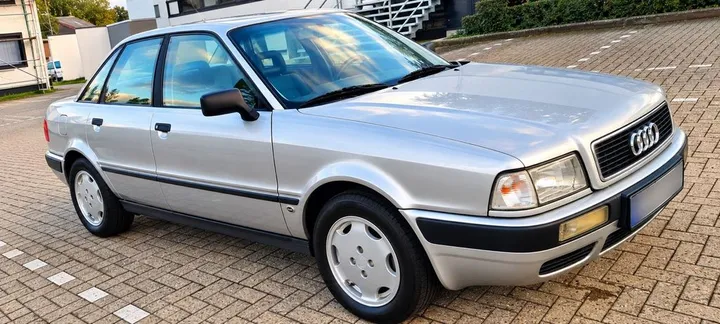 Audi 80