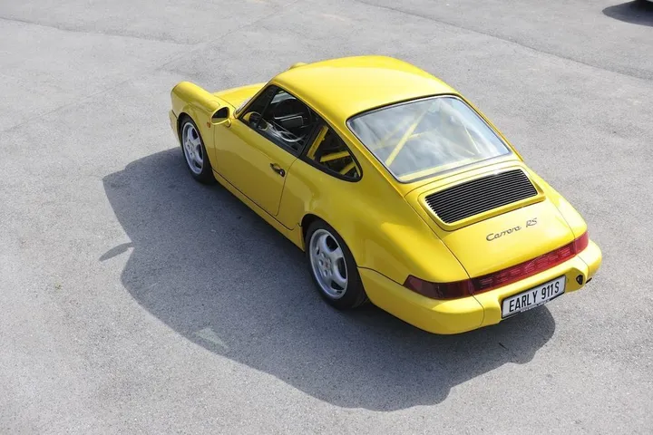 Porsche 964