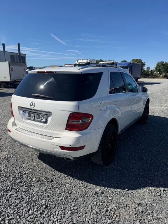 Mercedes-Benz ML 350