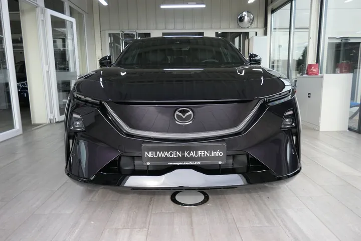 Mazda CX-6e