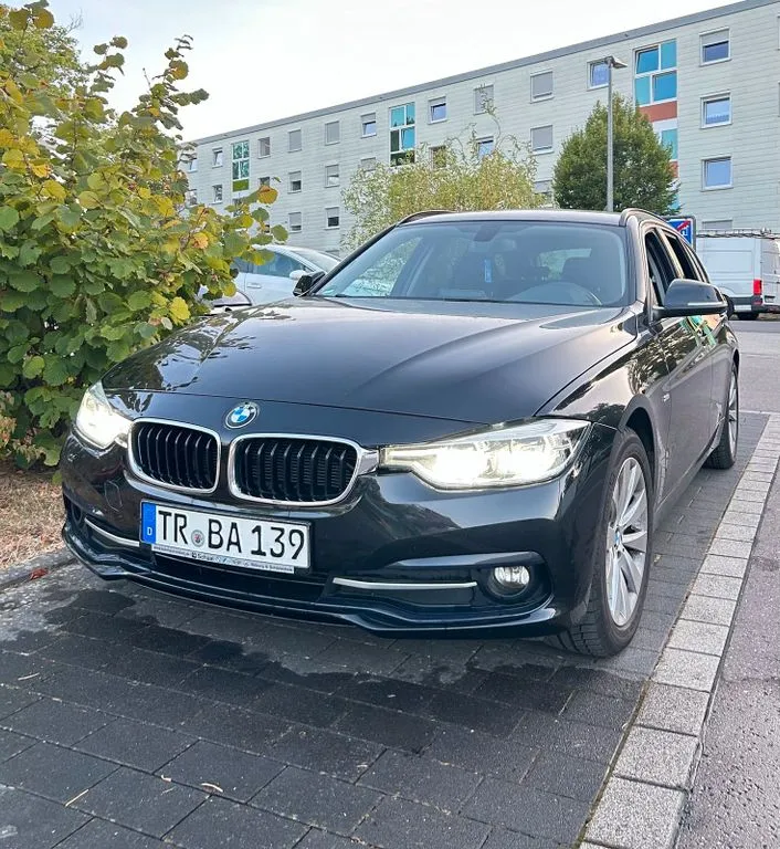 BMW 320