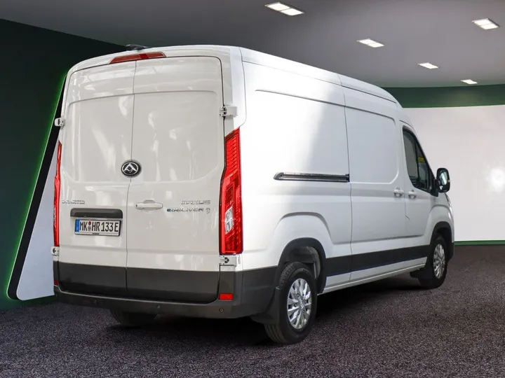 Maxus eDeliver 9