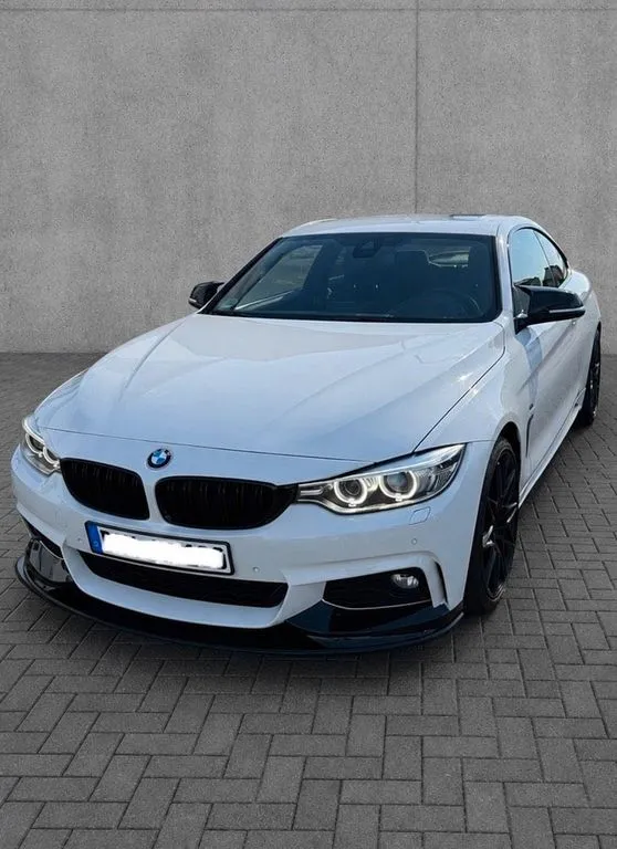 BMW 324
