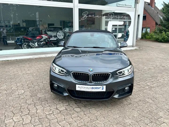 BMW 220
