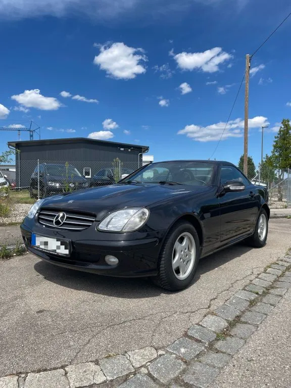 Mercedes-Benz SLK 200