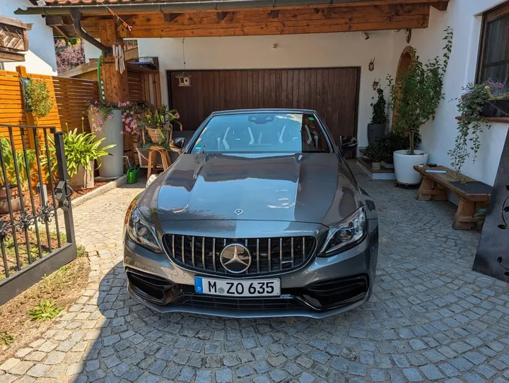 Mercedes-Benz C 63 AMG