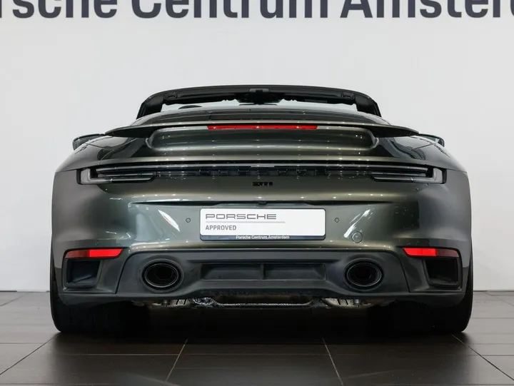 Porsche 992