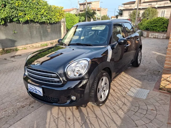 MINI Countryman D (Cooper)