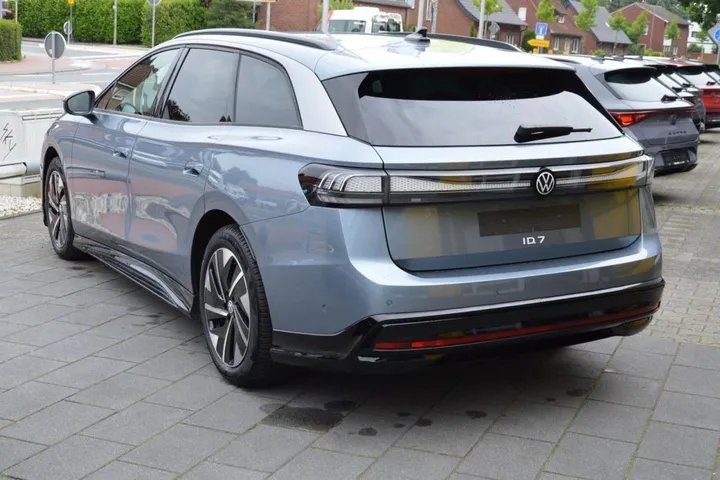 Volkswagen ID.7