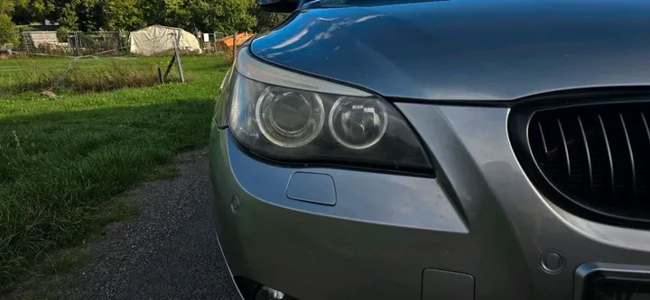 BMW 525