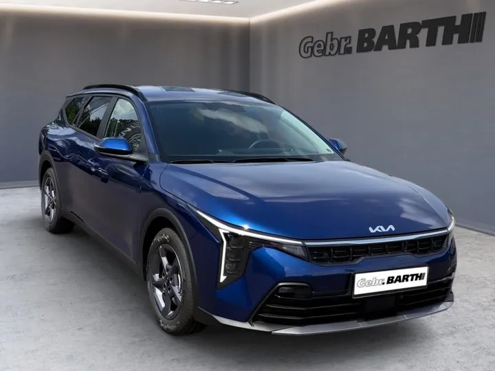 Kia K4