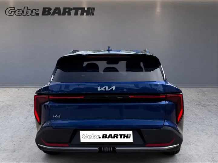 Kia K4