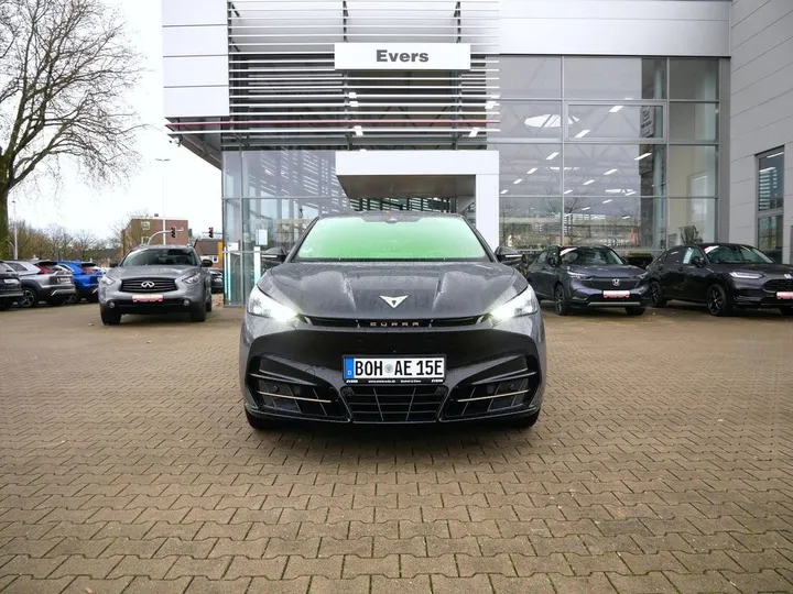 Cupra Tavascan